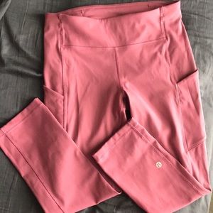 LULULEMON leggings -SOLD